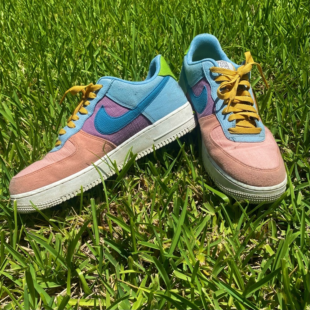 💛💗🩵